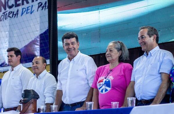 Efraín Alegre no salvó la convención liberal que quiere unidad de la oposición | Lambaré Informativo