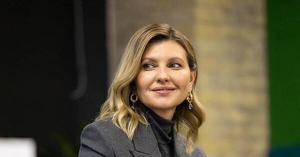 La Nación / La primera dama de Ucrania, Olena Zelenska, es una de las 100 figuras más influyentes de su país