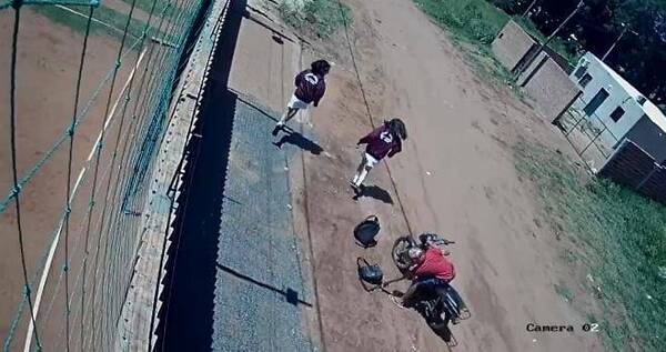 Crónica / Colegiantes se vuelven blanco fácil de motochorros