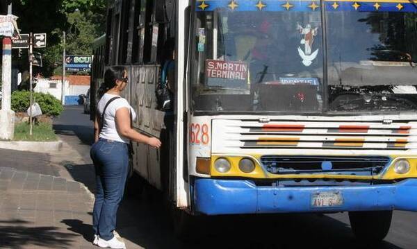 Crónica / Se dieron a conocer cuáles serán los itinerarios de los buses gratuitos