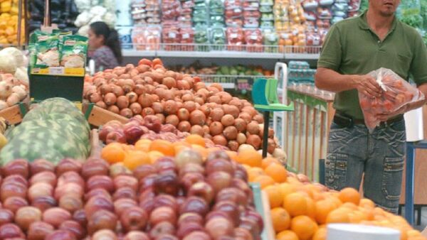 Compradores perciben excesiva alza en precios de alimentos