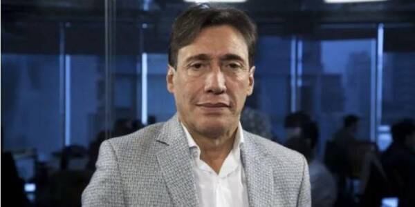 Crónica / Procesan y embargan a famoso actor curepa por abuso sexual