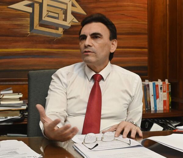 MUVH pide al Congreso poder emitir bonos para construir viviendas en sus predios con bancos - Nacionales - ABC Color