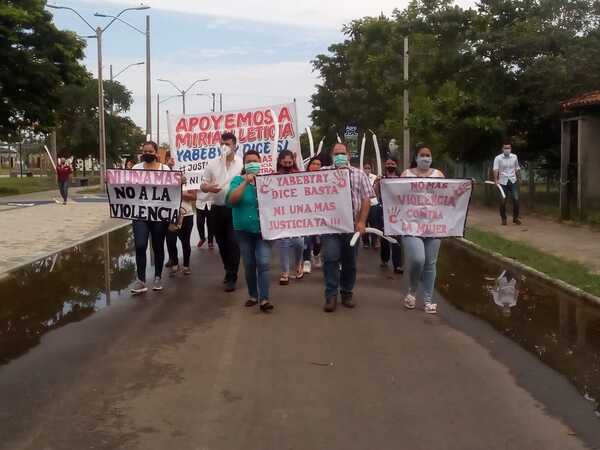 Joven yabebyryense y su hijo se encuentran fuera de peligro y saldrían de terapia intensiva esta semana