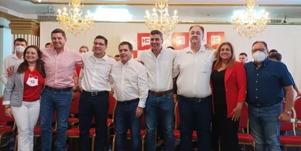 Presentan candidatura a gobernador de Alto Paraná por el movimiento cartista