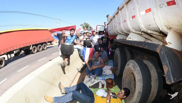 Advierten de medidas más drásticas si no baja precio de combustibles