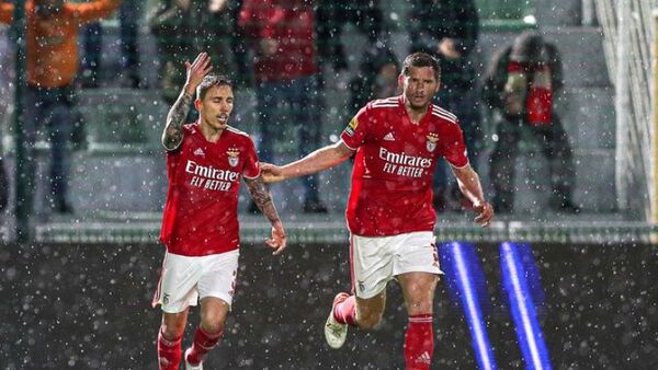 Ajax-Benfica, por el pase a cuartos