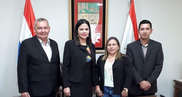 Nathalia Benítez es nueva presidenta de la Junta Departamental de Caaguazú - Noticiero Paraguay