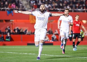 Diario HOY | Con doblete de Benzema, Real Madrid golea y amplía su ventaja en la cima