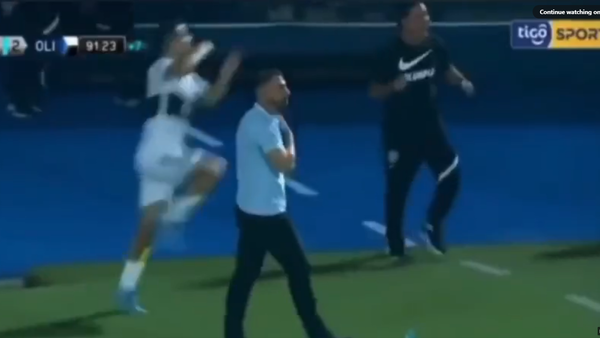Azulgranas viralizan gesto de Néstor Camacho