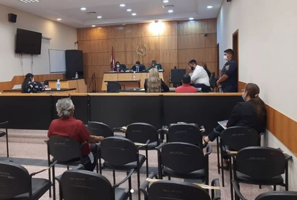 Diario HOY | Justicia para cococha: Se inició el primer juicio oral por abuso sexual de una gallina
