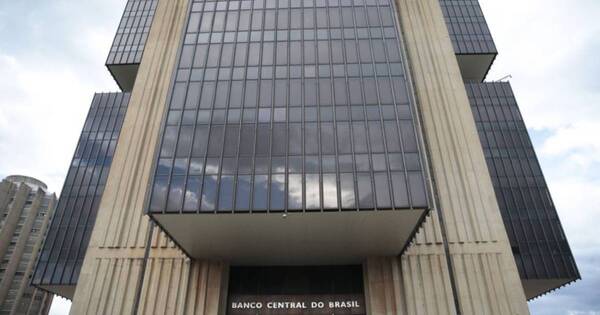 La Nación / Brasil: Banco Central sube tasa de interés ante escalada de inflación