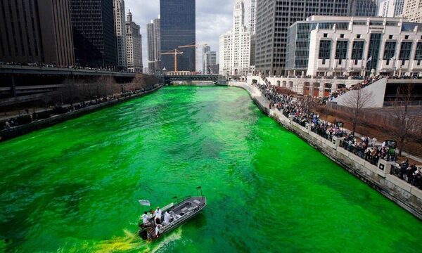 Estados Unidos: El río Chicago se tiñó de verde