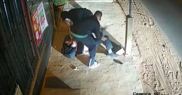 La Nación / Violento asalto en Capiatá: delincuentes atacaron y hasta sin ropa dejaron a un trabajador