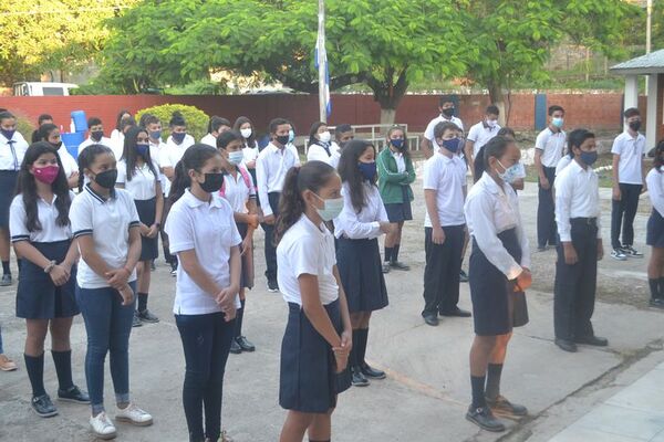 Denuncian faltantes de rubros en instituciones educativas del Alto Paraguay - Noticias del Chaco - ABC Color