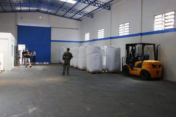Diario HOY | Nuevo allanamiento en depósito vinculado al clan Insfrán