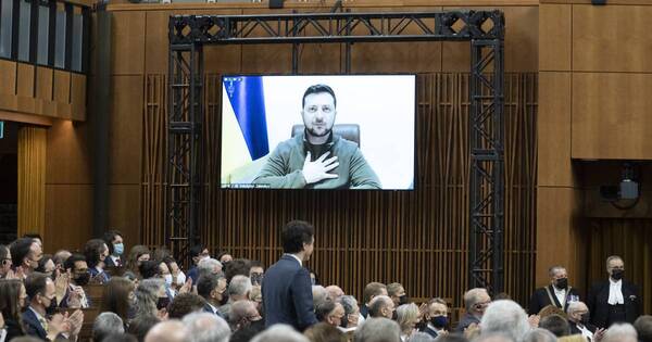 La Nación / Zelenski denuncia muerte de 97 niños por la invasión rusa
