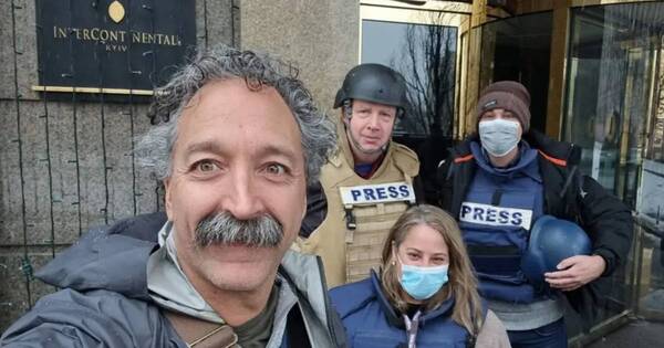 La Nación / Camarógrafo de Fox News muere por tiros en Ucrania