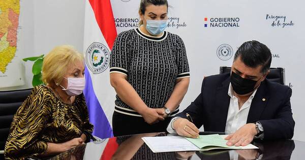 La Nación / Donan al MSPBS dos terrenos para un hospital infantil especializado