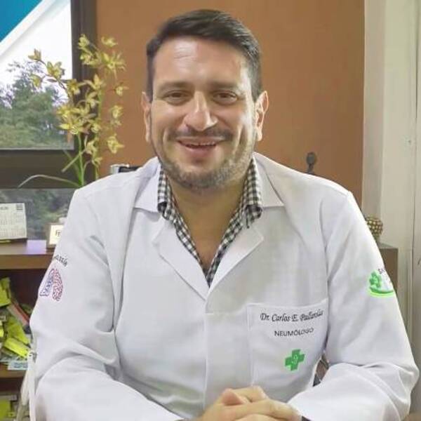 Suspenden presentación de precandidatura de Carlos Pallarolas