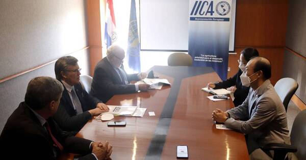 La Nación / En reunión entre el IICA y el embajador de Corea buscan estimular tecnología y desarrollo en la agricultura