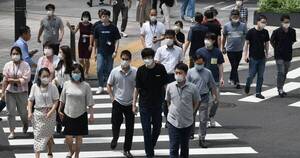 La Nación / Corea del Sur reporta 400.000 casos de COVID-19, una cifra récord