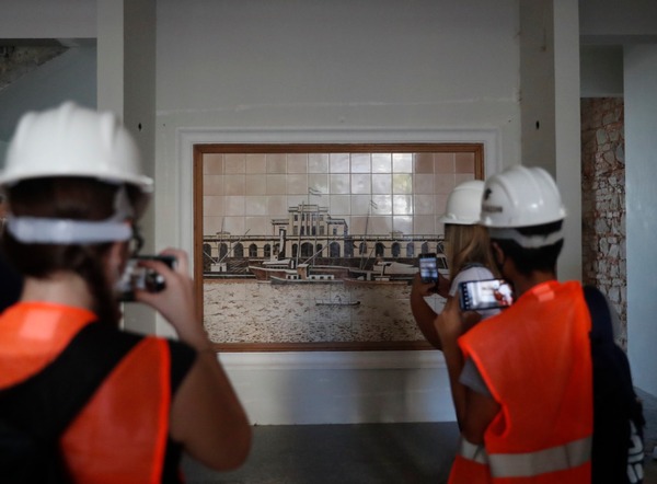 Estudiantes y docentes de arquitectura visitaron obras del Puerto de Asunción - .::Agencia IP::.