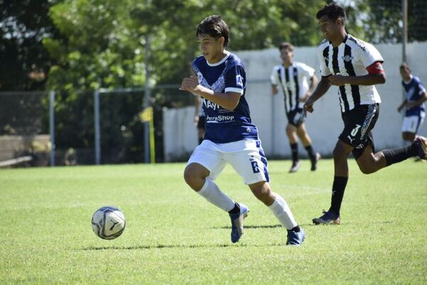 Cerro y 12, los nuevos líderes de la Sub 17   - Fútbol - ABC Color