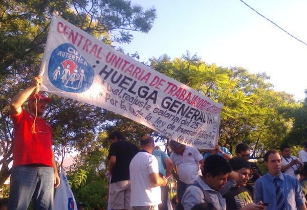 Central Unitaria de Trabajadores anuncia huelga general para el 2 de mayo