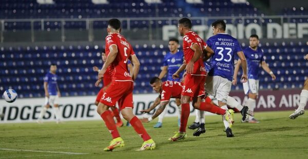 El duro posteo del presidente de Sol por la eliminación de la Copa