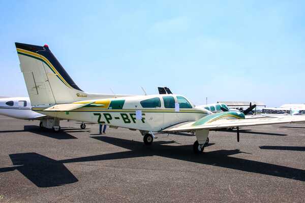 Diario HOY | "A Ultranza py": Incautan dos presuntas narcoavionetas de un hangar en Luque
