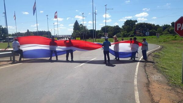 Coronel Oviedo: se registraron los primeros incidentes en cierre de rutas - Nacionales - ABC Color