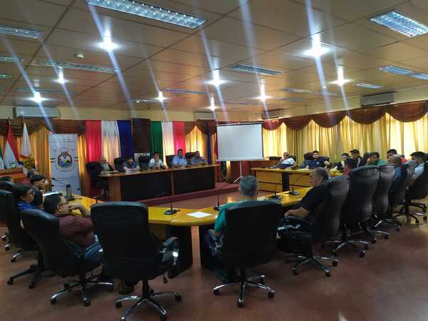 Presentan ante la Junta Departamental el campeonato de la Liga Itapuense de Básquetbol