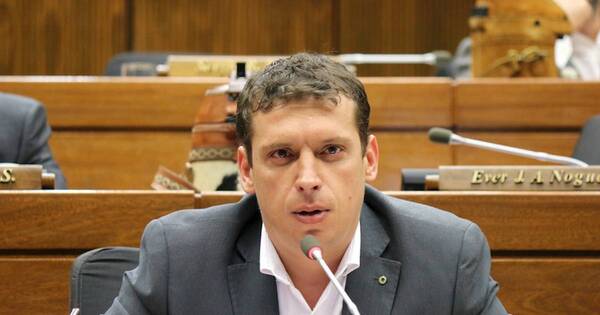 La Nación / Galaverna criticó a Kattya González y denunció ofrecimientos políticos y económicos