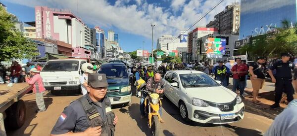 Bloqueos de ruta continuarán en Alto Paraná - ABC en el Este - ABC Color