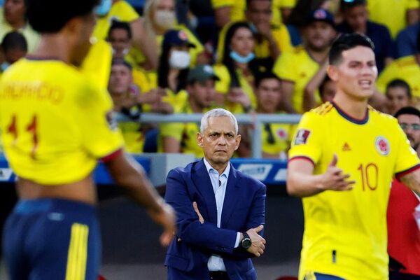 Rueda se aferra a su decaída fórmula de ataque para llevar a Colombia a Qatar - Fútbol - ABC Color