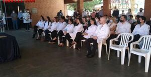 Egresó primer grupo de especialistas en Medicina Familiar - Radio Imperio