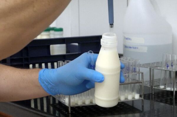 Sector lácteo advierte sobre posible desabastecimiento de leche - Nacionales - ABC Color