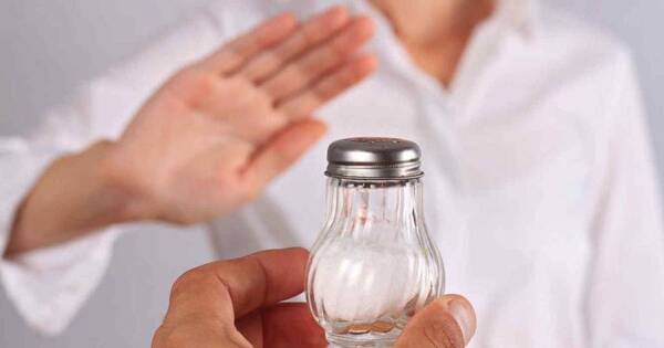 La Nación / Instan a disminuir el consumo de sal para evitar enfermedades cardiovasculares y otras patologías