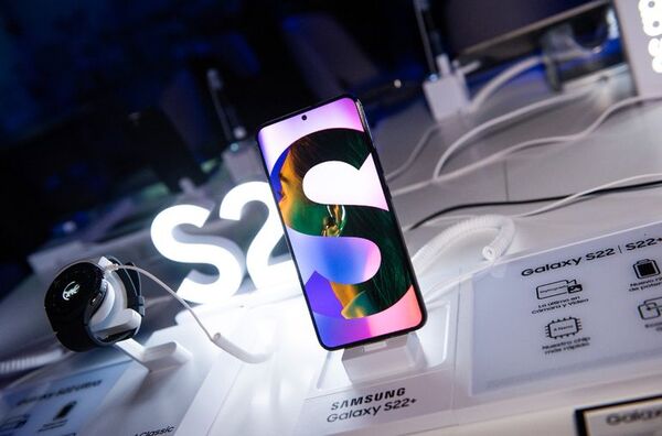 Samsung presentó el S22 series - Empresariales - ABC Color