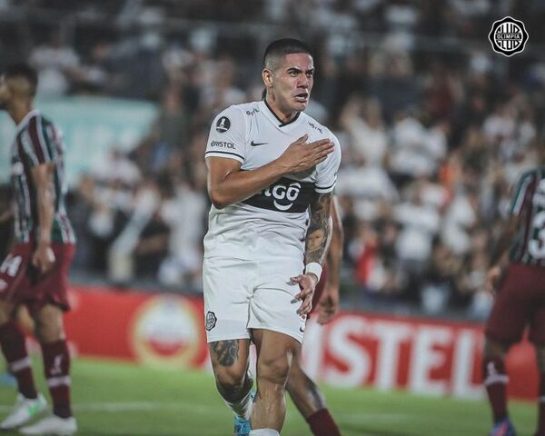 Olimpia se vistió de Rey de América y dejó afuera al Fluminense