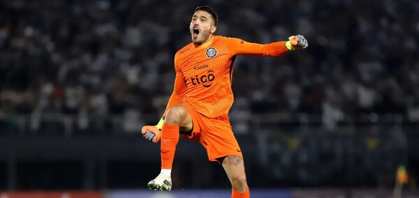 Gastón Olveira, el superhéroe de Olimpia en otra noche histórica