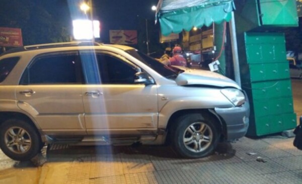 Cambista es arrollado por el borracho Kelembú