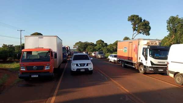 Diario HOY | Camioneros rechazan proyecto de subsidio al combustible