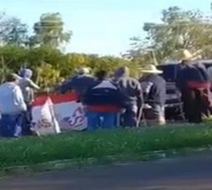 Tensión por manifestaciones en Yasy Cañy - Paraguay.com