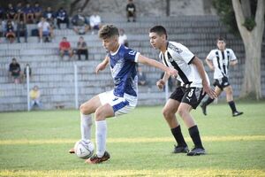 Libertad, el único en la cima de la Sub 14   - Fútbol - ABC Color