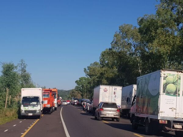 Ruta Luque-SanBer, totalmente cerrada - Nacionales - ABC Color