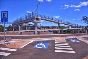 Concluyen las obras de pasarela peatonal del Km 9 de Ciudad del Este - .::Agencia IP::.