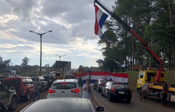 Grueros piden reducción de G. 1.500 por litro en todos los combustibles