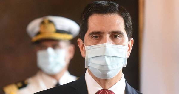 La Nación / Ministro del Interior autoriza a la Policía Nacional a usar la fuerza para despejar las rutas